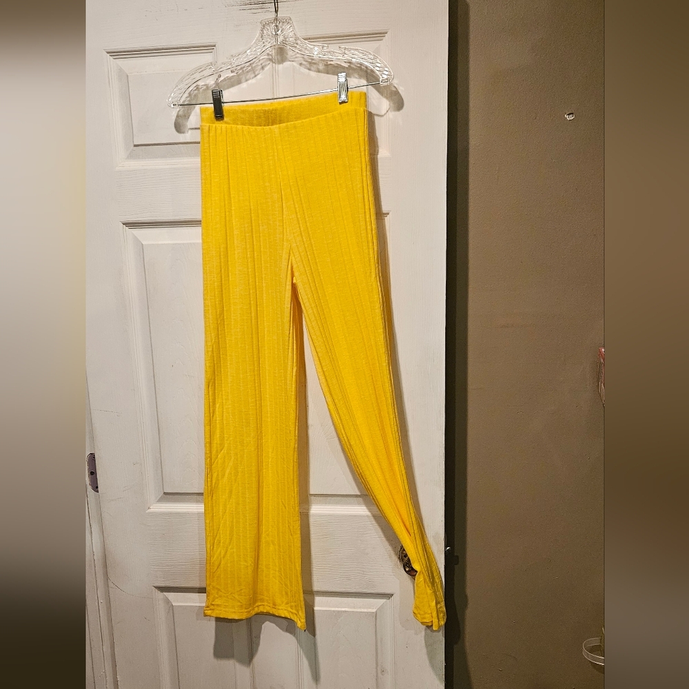 ALMOST FAMOUS PANTS